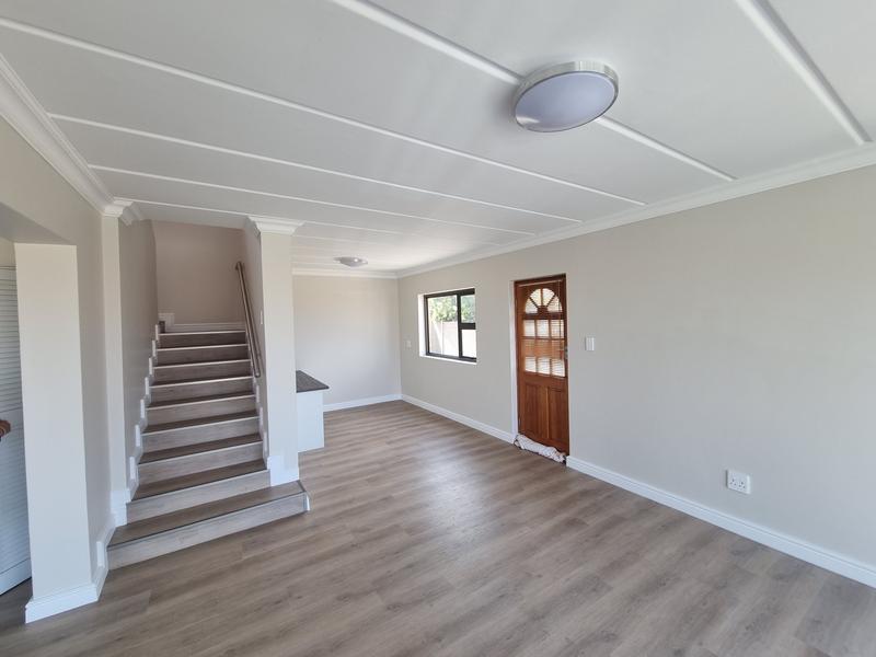 3 Bedroom Property for Sale in Reebok Western Cape